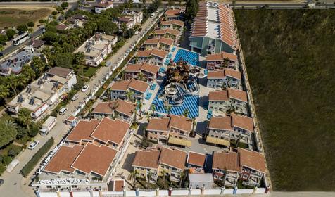 Crystal Club World of Colours Resort & SPA