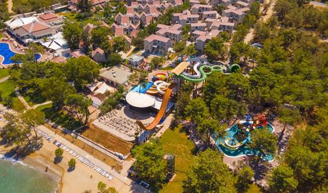 Long Beach Club Nature