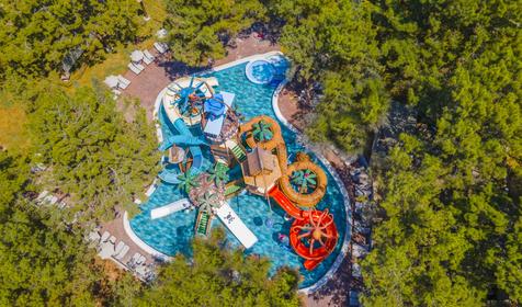 Long Beach Club Nature
